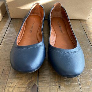 Lucky Brand Women’s 7 Emmie 2 Ballet Navy flat
